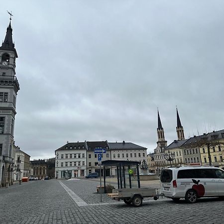 Ein Zimmer Wohnung Am Markt Oelsnitz  Kültér fotó