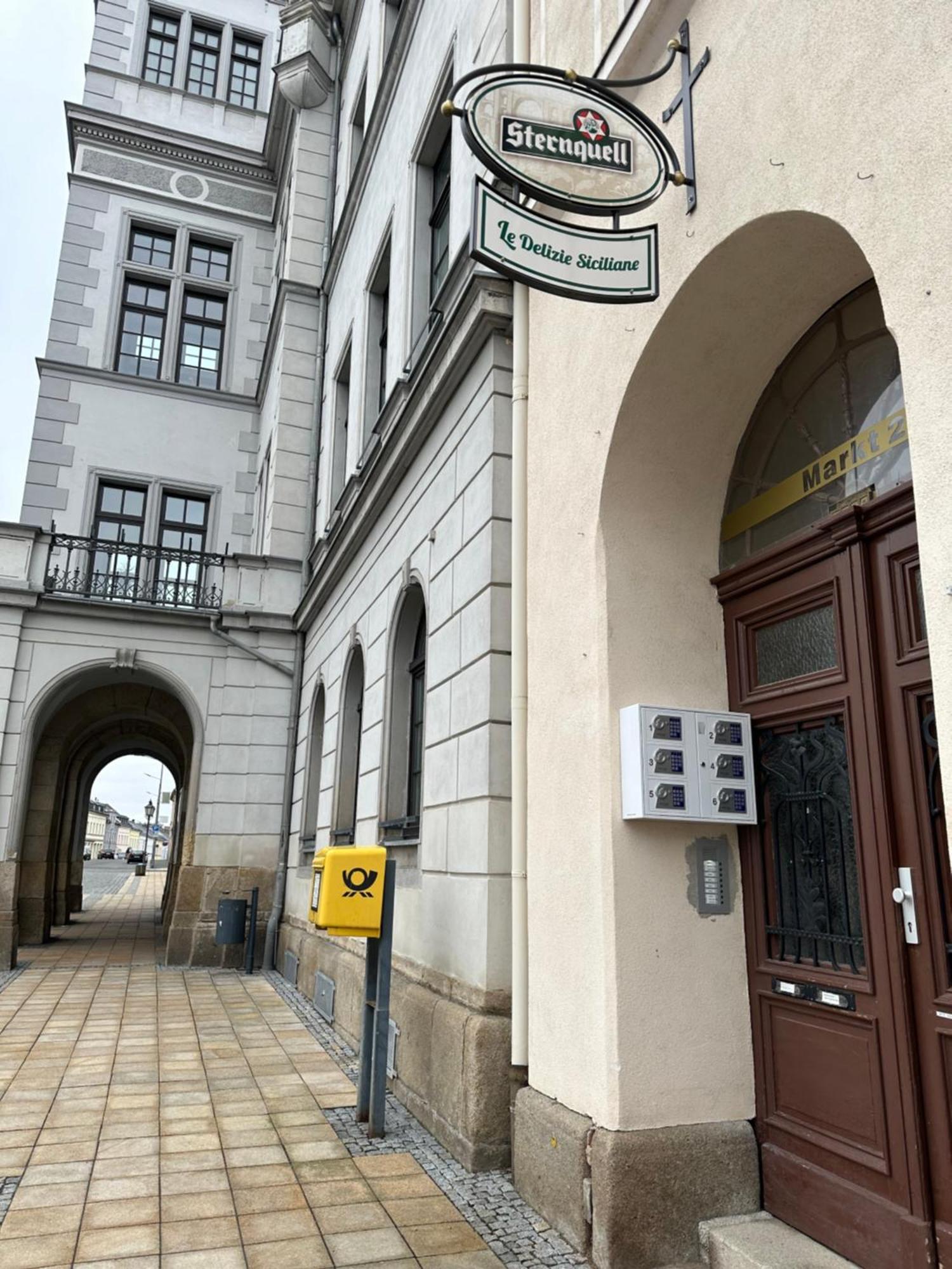 Ein Zimmer Wohnung Am Markt Oelsnitz  Kültér fotó