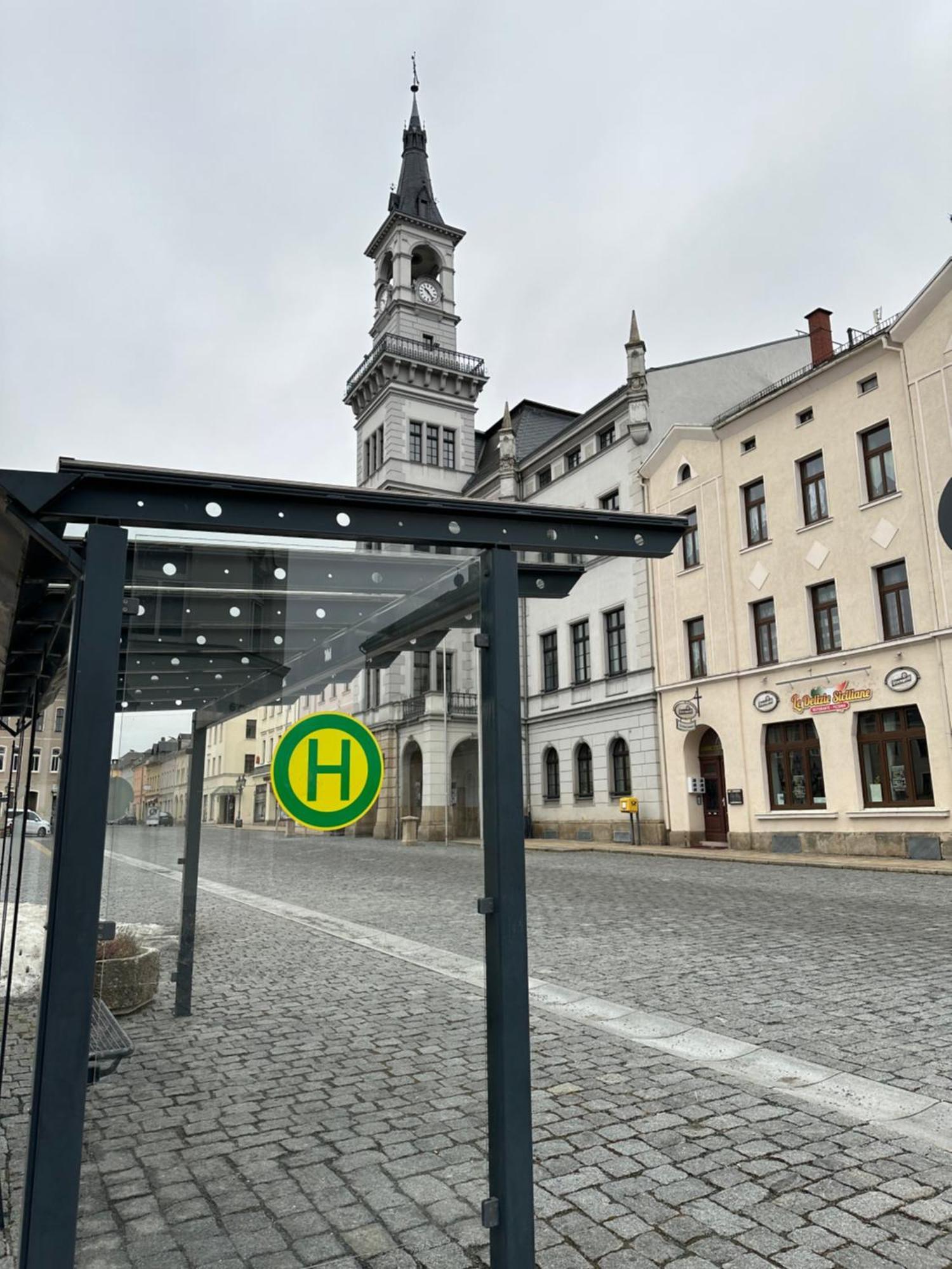 Ein Zimmer Wohnung Am Markt Oelsnitz  Kültér fotó