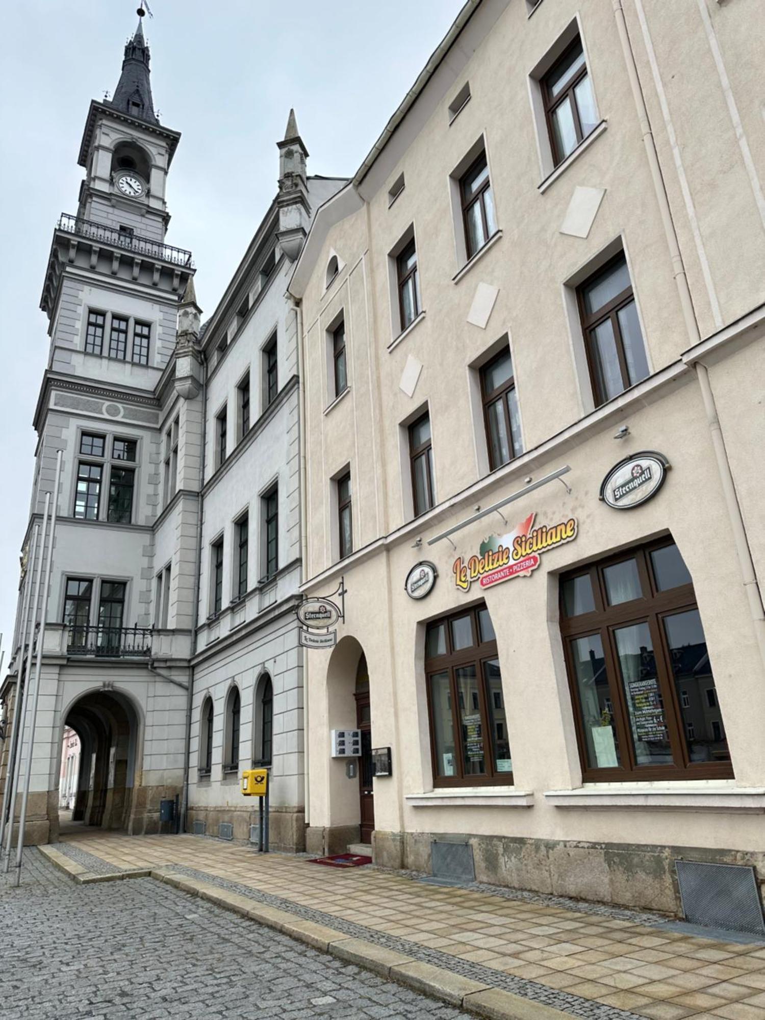 Ein Zimmer Wohnung Am Markt Oelsnitz  Kültér fotó